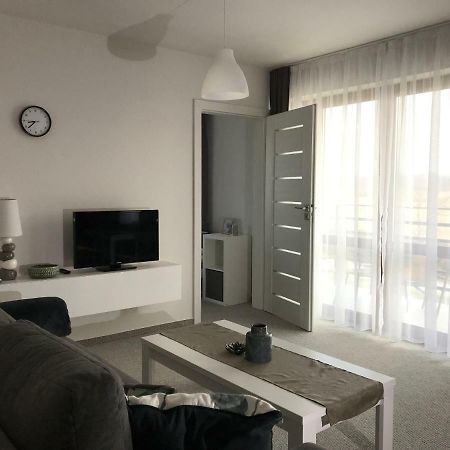 Apartament Koloru Morza - Szmaragd 莱鲍 外观 照片